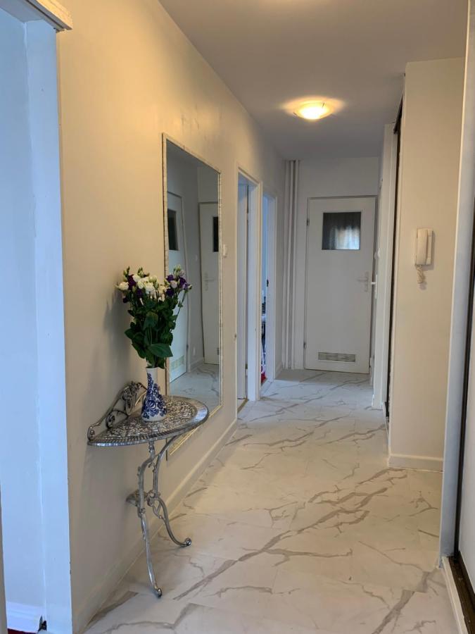 ורשה Perfect Location Two Bedrooms With Balkony מראה חיצוני תמונה