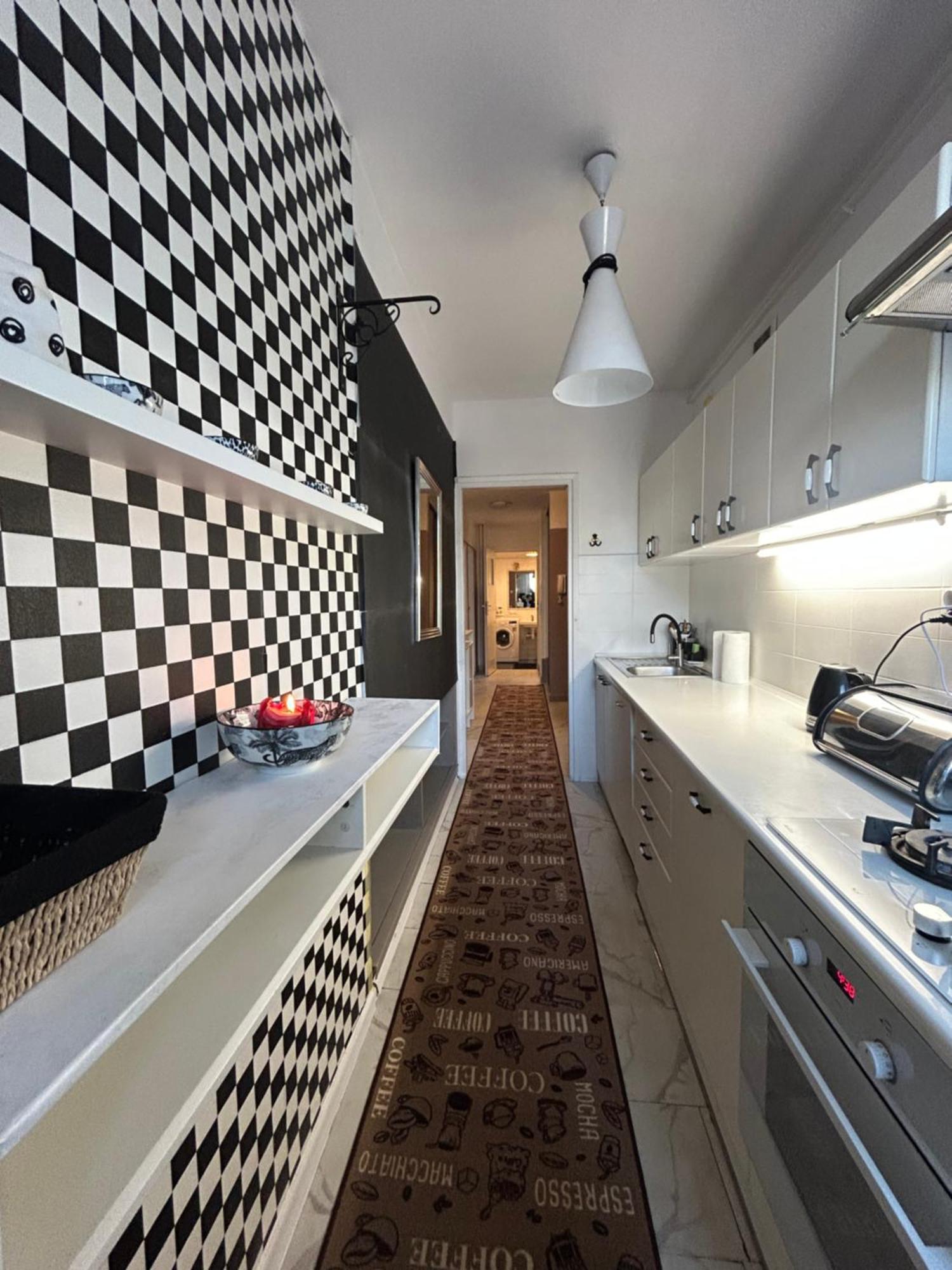 ורשה Perfect Location Two Bedrooms With Balkony מראה חיצוני תמונה